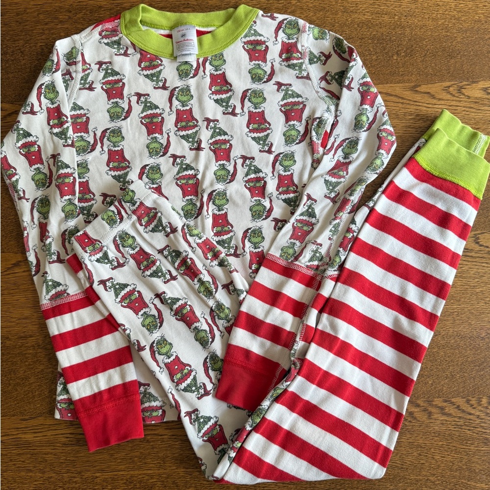 Hannah Anderson Kids Dr. Seuss Grinch Long John Pajama Set